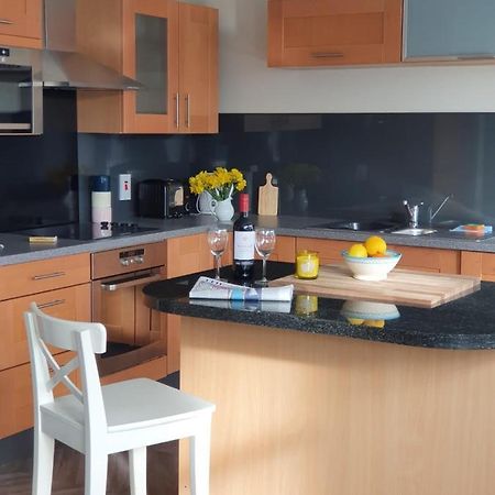 The Plaza Suites High St Bangor 외부 사진