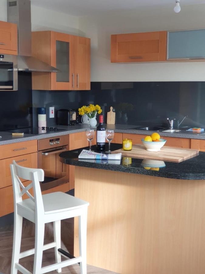 The Plaza Suites High St Bangor 외부 사진