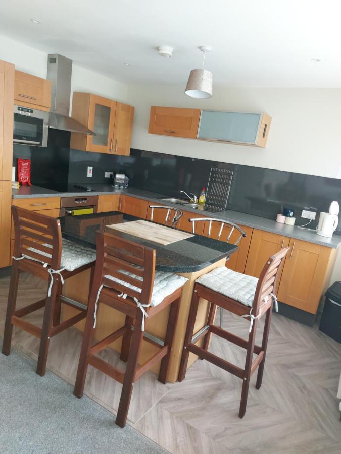 The Plaza Suites High St Bangor 외부 사진
